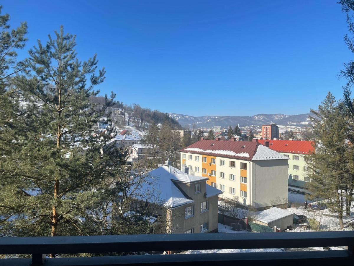 We Apartment - Close To The Center & City View, Self Check-In 24H Banska Bystrica Exterior photo